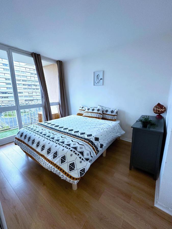 Apartamento L'Ecrin De La Mairie Bois-Colombes Exterior foto